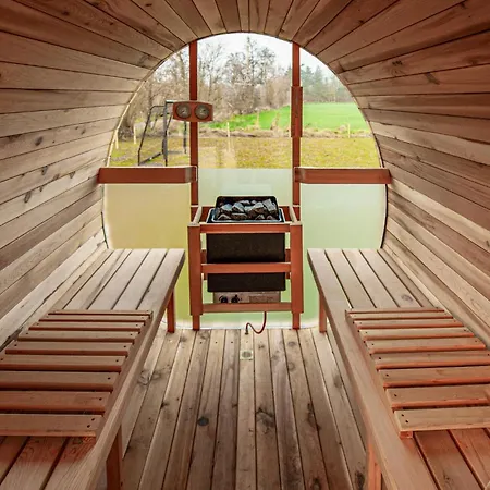 Feriehus Amazing In With Sauna *
