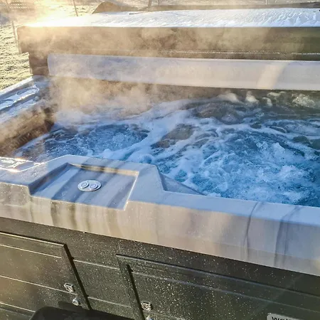 Amazing In With Sauna بيت للعطل *